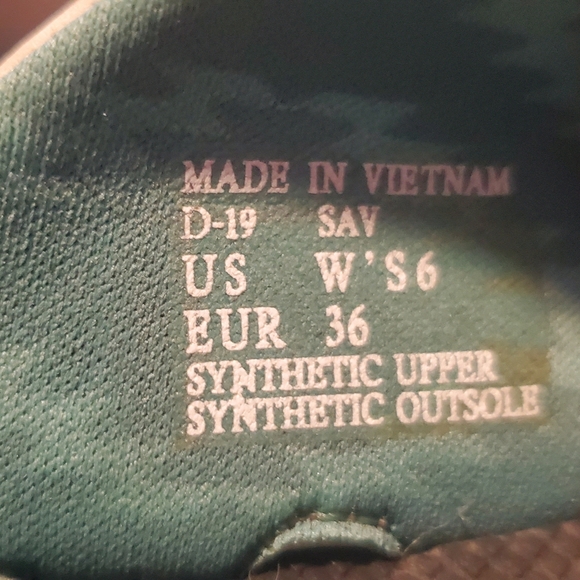 Reef Flip-flops, Sandals, size 6, with bottle opener bottom - Picture 3 of 4